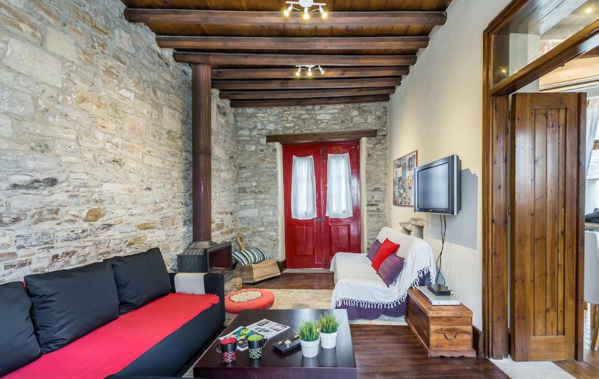 Redblue Door Two Traditional Listed Houses Pano Lefkara Extérieur photo